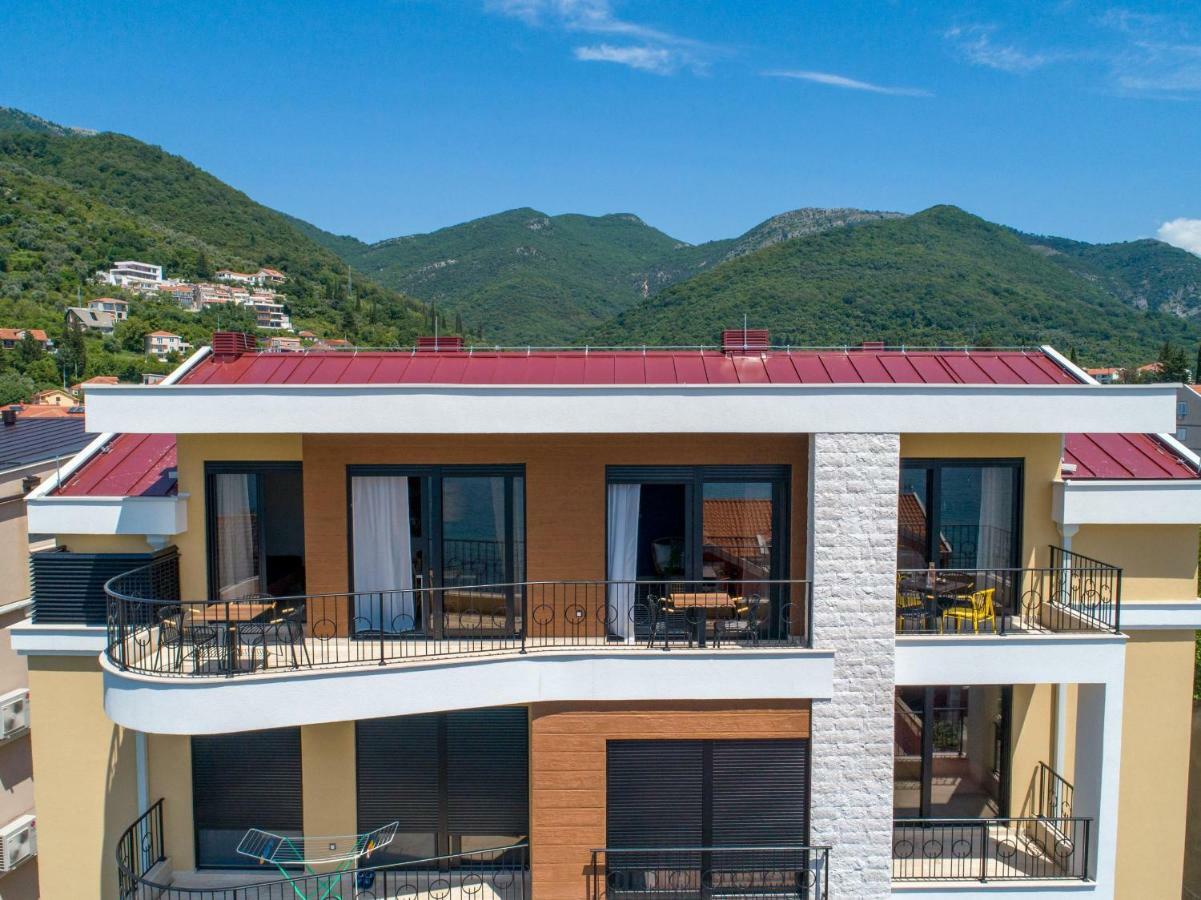 Sealine Apartments A1 Tivat Eksteriør billede